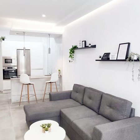 Family Apartment マラガ エクステリア 写真